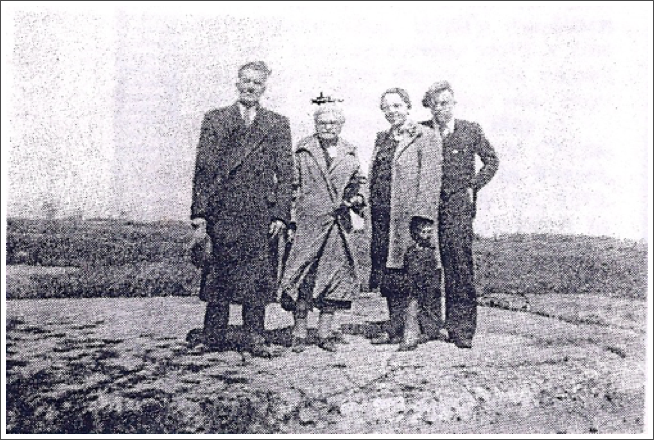Grant, Ida, and two of their children Grace and Raymond Udell